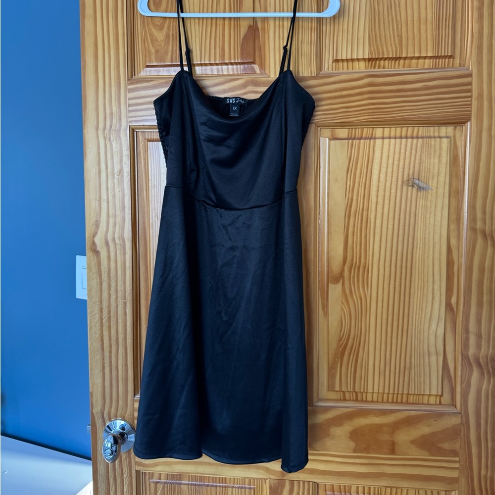 Elegant Black Dress